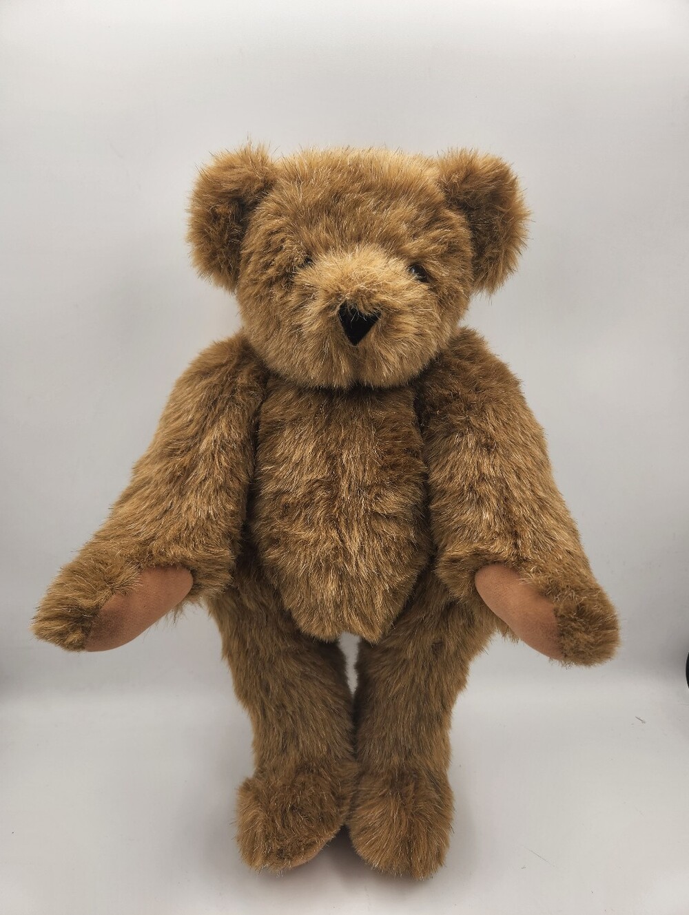 Vermont Teddy Bear Company Classic Jointed Brown Plush Teddy Bear 16" Handmade